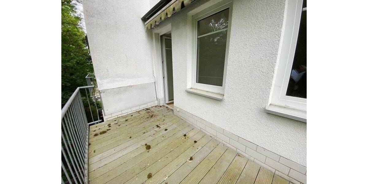 Etagenwohnung Plauen Stadtmitte - 2 Zimmer, 66 m&sup2;, 410&euro; | Angebot:26815800