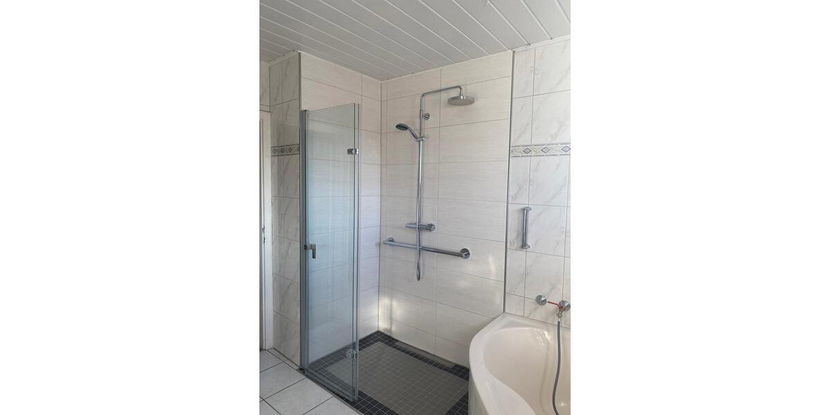 Wohnen auf Zeit Bergkamen - 3 Zimmer, 84 m&sup2;, 22&euro; | Angebot:20805313