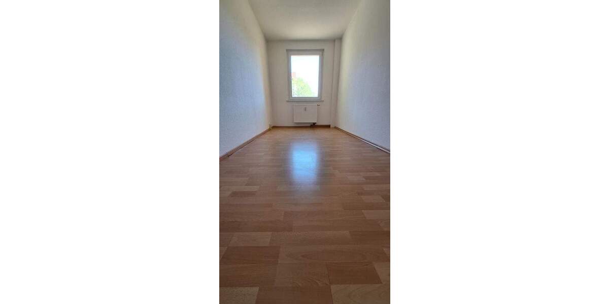 Etagenwohnung Weißenfels - 3 Zimmer, 58 m&sup2;, 420&euro; | Angebot:25730586