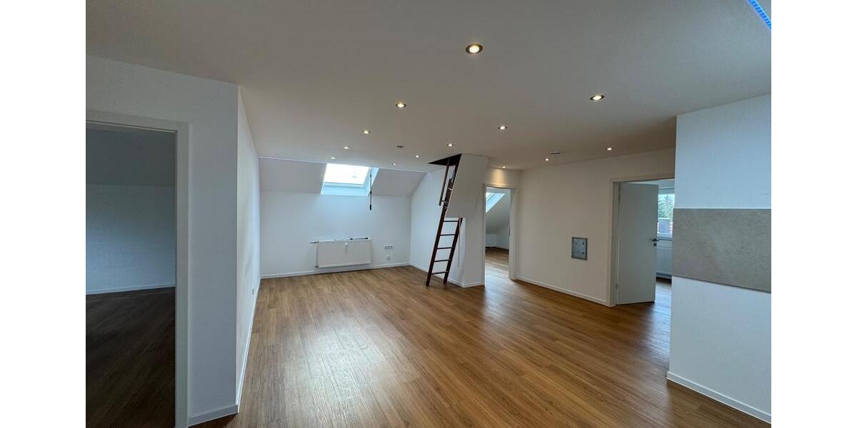 Dachgeschoßwohnung Langenau - 4 Zimmer, 84 m&sup2;, 1.145&euro; | Angebot:25513000