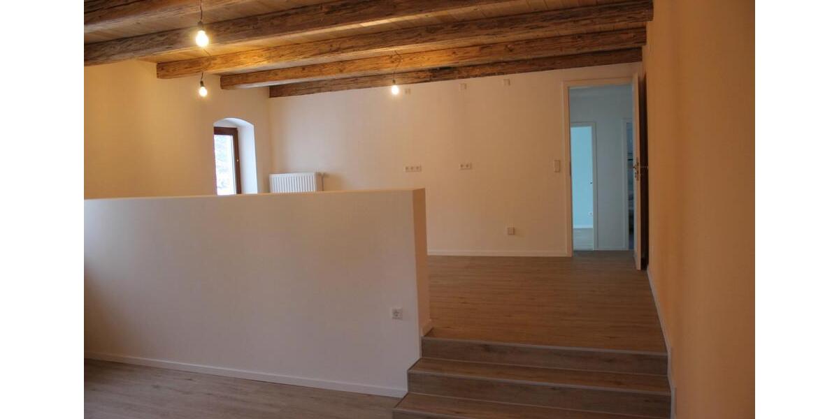 Erdgeschoßwohnung Bischofswerda - 4 Zimmer, 115 m&sup2;, 1.090&euro; | Angebot:26176764