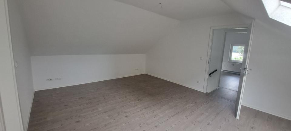 Etagenwohnung Gotha - 2 Zimmer, 50 m&sup2;, 390&euro; | Angebot:26536280