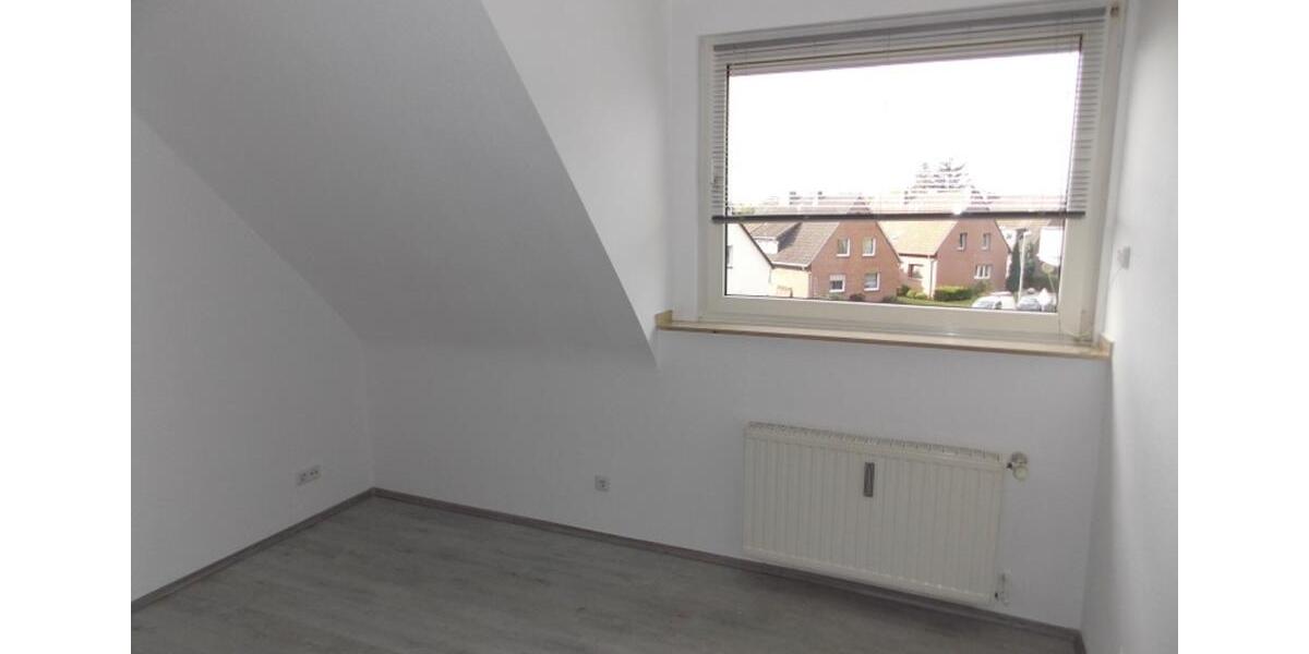 Dachgeschoßwohnung Herten Bertlich - 3.5 Zimmer, 63 m&sup2;, 428&euro; | Angebot:25057456