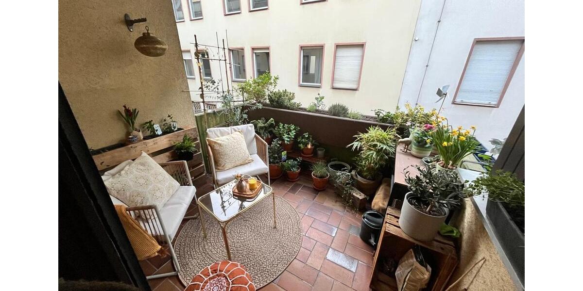 Etagenwohnung Würzburg - 2.5 Zimmer, 78 m&sup2;, 1.170&euro; | Angebot:26047306