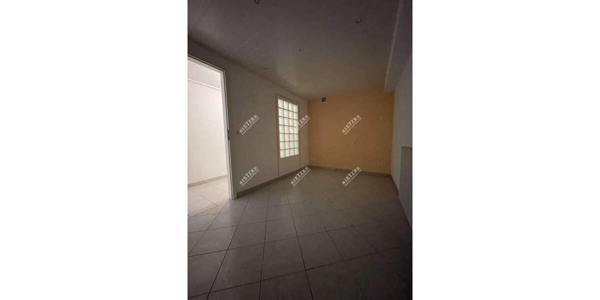 Zimmer Asperg - 4 Zimmer, 104 m&sup2;, 1.600&euro; | Angebot:25726390