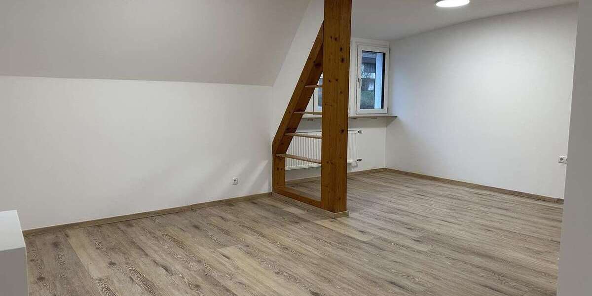 Etagenwohnung Egloffstein Dietersberg - 3 Zimmer, 94 m&sup2;, 985&euro; | Angebot:26151581