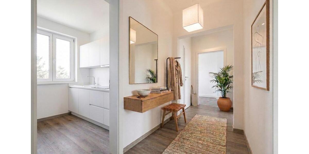 Dachgeschoßwohnung Löbau - 3 Zimmer, 67 m&sup2;, 395&euro; | Angebot:26004593