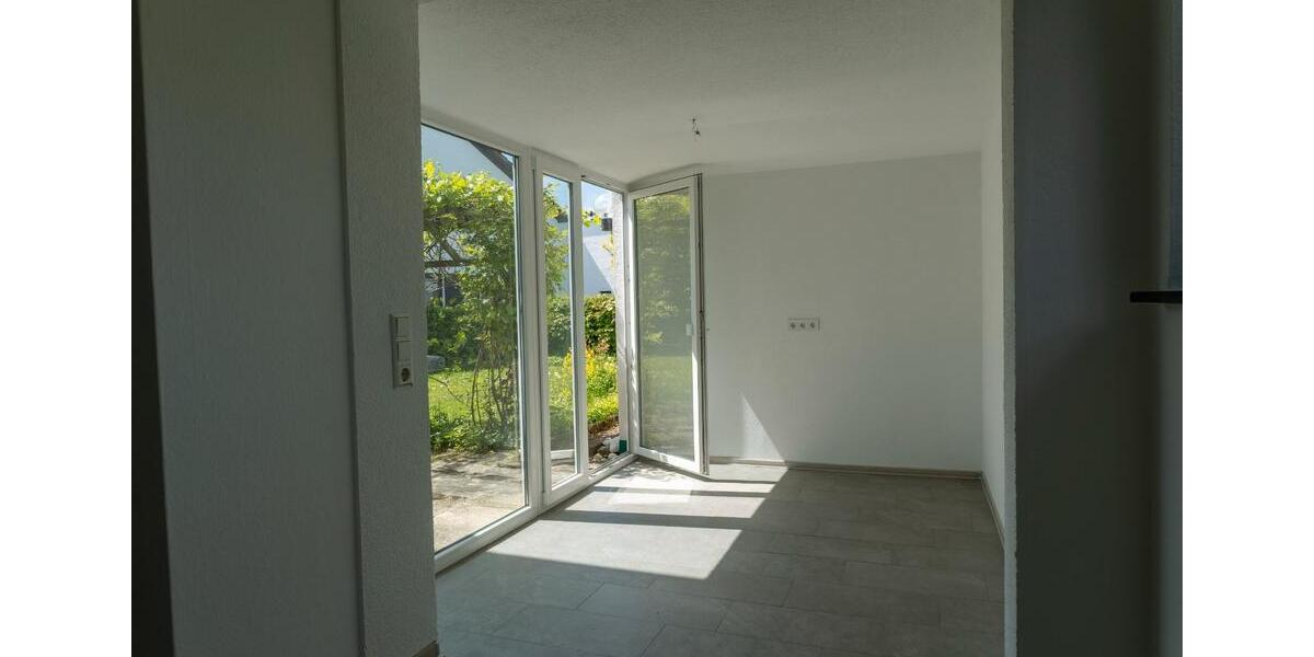 Erdgeschoßwohnung Oberndorf am Neckar - 3.5 Zimmer, 75 m&sup2;, 750&euro; | Angebot:26606553