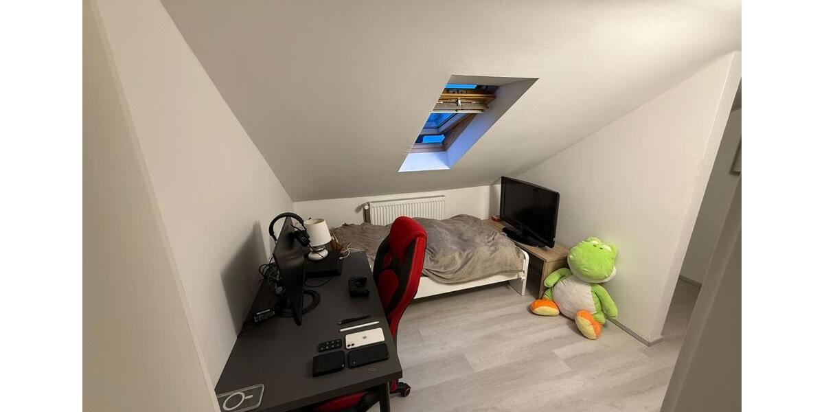 Dachgeschoßwohnung Horn-Bad Meinberg Bad Meinberg - 2 Zimmer, 40 m&sup2;, 320&euro; | Angebot:26337249