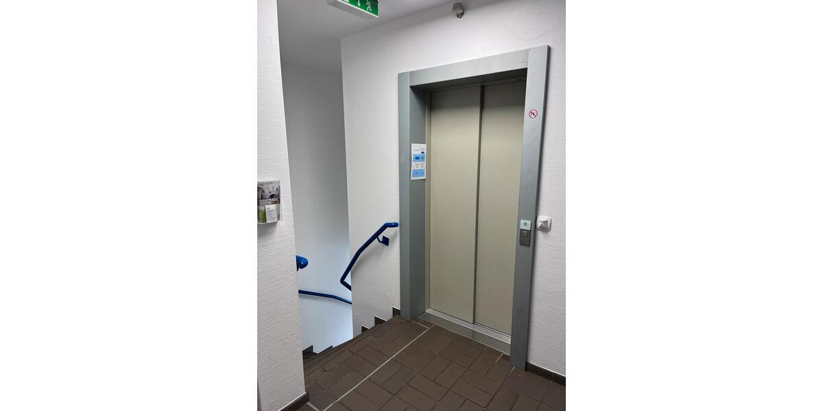 Dachgeschoßwohnung Lingen (Ems) - 2 Zimmer, 65 m&sup2;, 650&euro; | Angebot:26003927