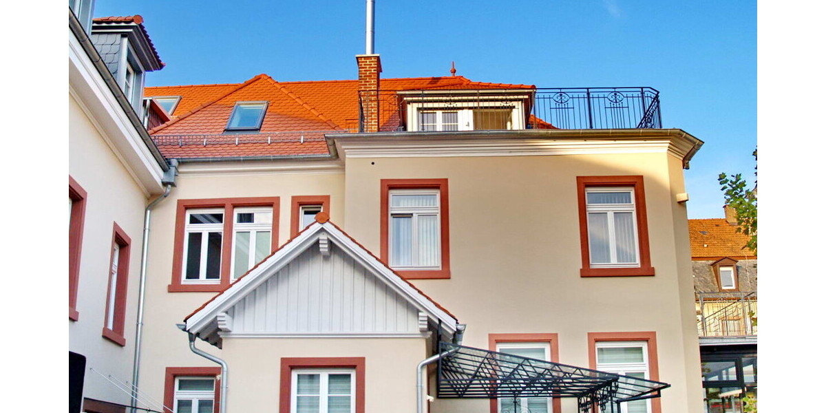 Exklusive Dachgeschosswohnung mit Traumterrasse - Loft - Studio - Atelier Baden-Baden Baden | Angebot:26001880