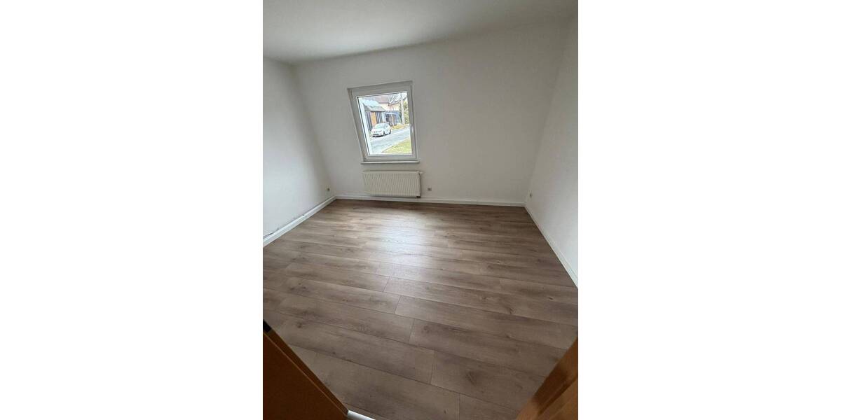 Etagenwohnung Auerbach - 3 Zimmer, 54 m&sup2;, 390&euro; | Angebot:26028649