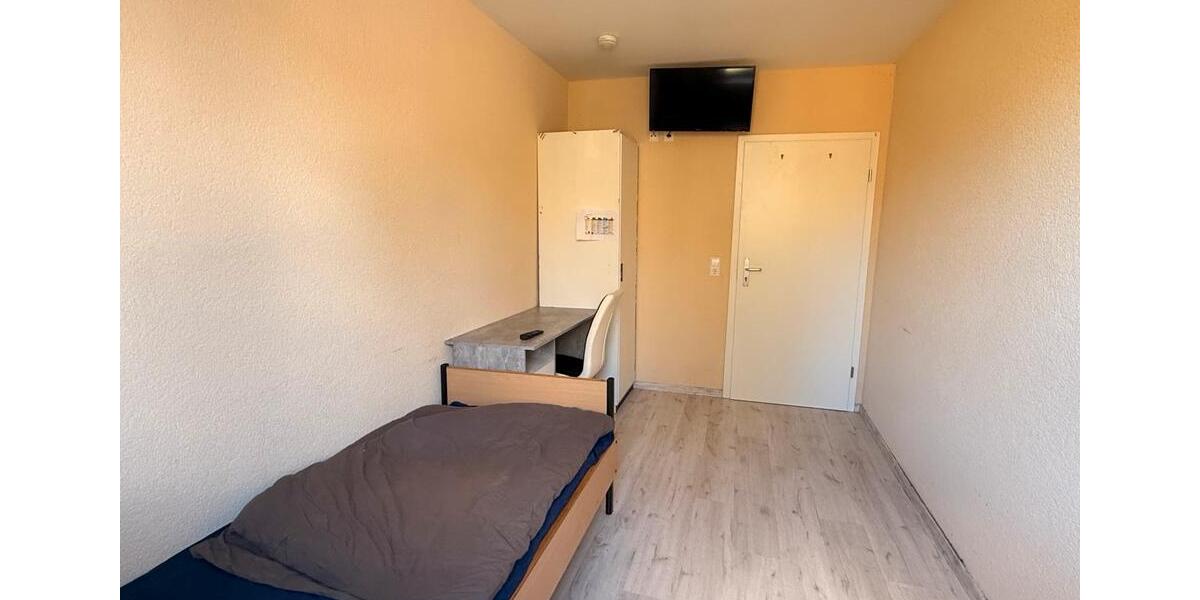 Etagenwohnung Pfedelbach - 1 Zimmer, 17 m&sup2;, 480&euro; | Angebot:25979016
