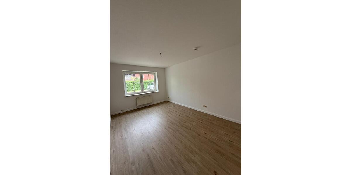 Etagenwohnung Ludwigslust - 2 Zimmer, 74 m&sup2;, 590&euro; | Angebot:26563577