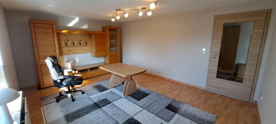 Dachgeschoßwohnung Westerholt - 2 Zimmer, 70 m&sup2;, 600&euro; | Angebot:25932088