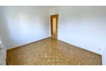 Schöne 3 ZW + EssZimmer mit 35 m² Terrasse in ruhiger Lage