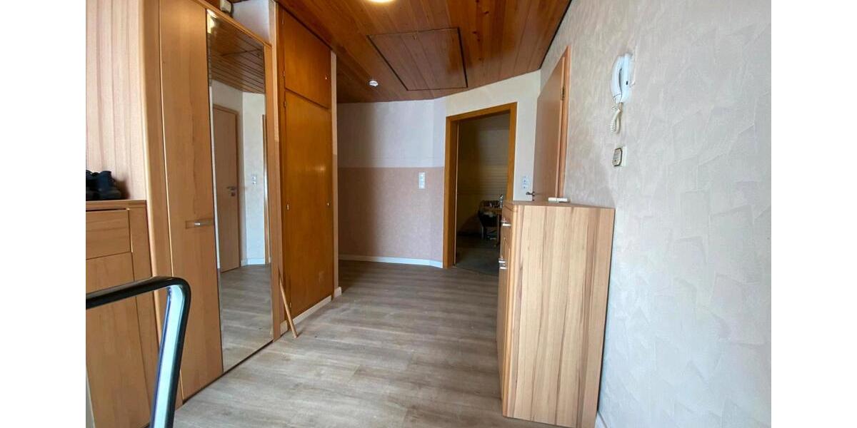 Etagenwohnung Apen - 4 Zimmer, 110 m&sup2;, 900&euro; | Angebot:25919874