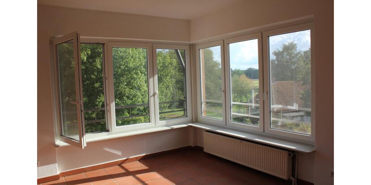 Etagenwohnung Suderburg - 6 Zimmer, 200 m&sup2;, 1.300&euro; | Angebot:25890682