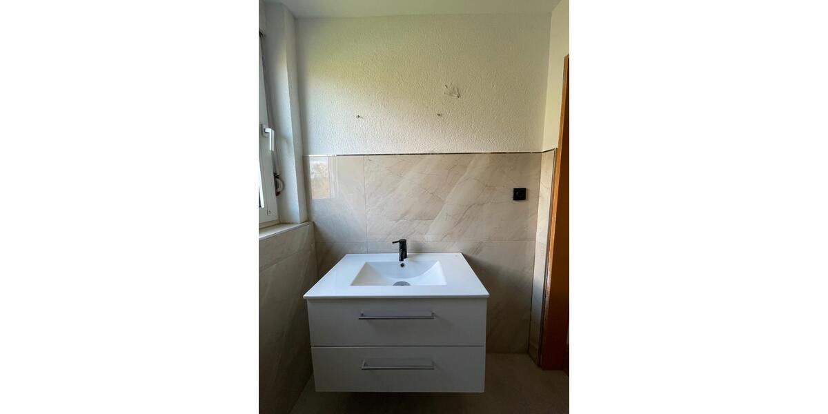 Etagenwohnung Plettenberg - 4 Zimmer, 115 m&sup2;, 700&euro; | Angebot:26250305