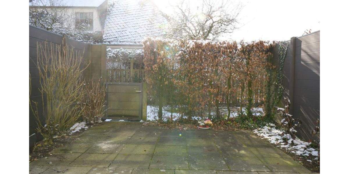 Etagenwohnung Bremen Oberneuland - 2 Zimmer, 65 m&sup2;, 700&euro; | Angebot:25702200