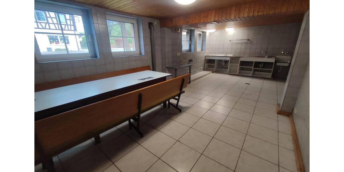 Etagenwohnung Murrhardt - 1 Zimmer, 15 m&sup2;, 299&euro; | Angebot:26491792
