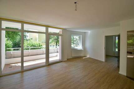Wohnung Böblingen - 5 Zimmer, 144 m&sup2;, 1.780&euro; | Angebot:24973929
