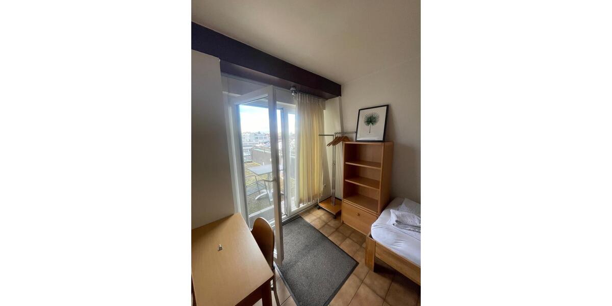 Wohnen auf Zeit Waiblingen - 1 Zimmer, 15 m&sup2;, 750&euro; | Angebot:25957633