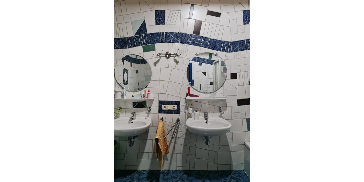 Etagenwohnung Zachenberg - 4 Zimmer, 118 m&sup2;, 545&euro; | Angebot:25324144