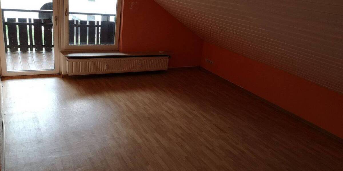 Etagenwohnung Walldürn Altheim - 2 Zimmer, 75 m&sup2;, 630&euro; | Angebot:26053401