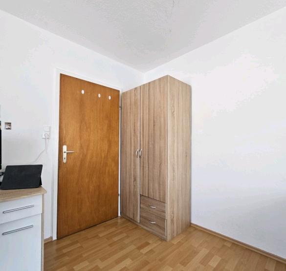 Freies Zimmer in 4 er WG in Erlangen