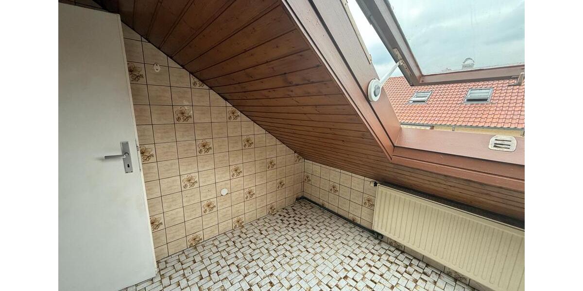 Dachgeschoßwohnung Gaildorf - 2 Zimmer, 60 m&sup2;, 500&euro; | Angebot:21660358