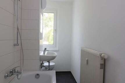 Wohnung Freiberg Freiberg West - 2 Zimmer, 47 m&sup2;, 319&euro; | Angebot:27071715