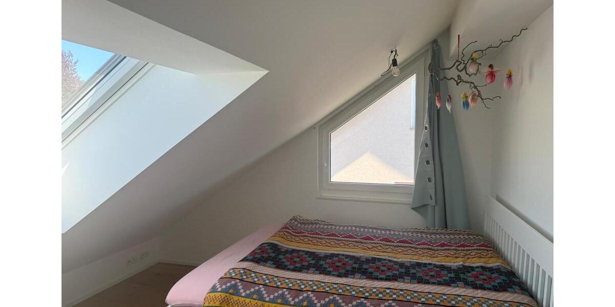 Dachgeschoßwohnung Fulda - 1 Zimmer, 120 m&sup2;, 1.300&euro; | Angebot:26680405