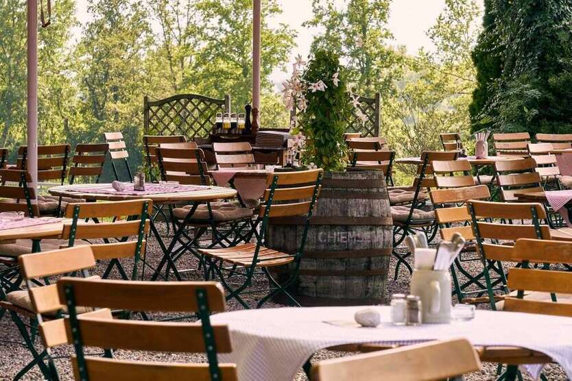 Gastronomie in Obertshausen 3.795,97 € 250 m²