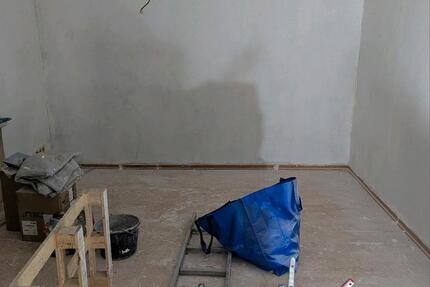 Frisch Renoviert! EFH mit großem Garten 4 zimmer