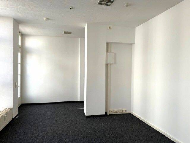 Gewerbeobjekt Güstrow - 1 Zimmer, 32 m&sup2;, 320&euro; | Angebot:25706217