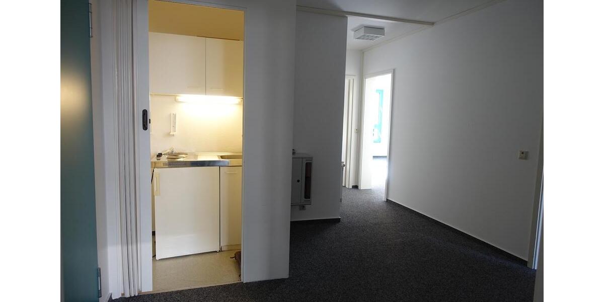 Ihr neues Büro in der Hegelstraße zimmer