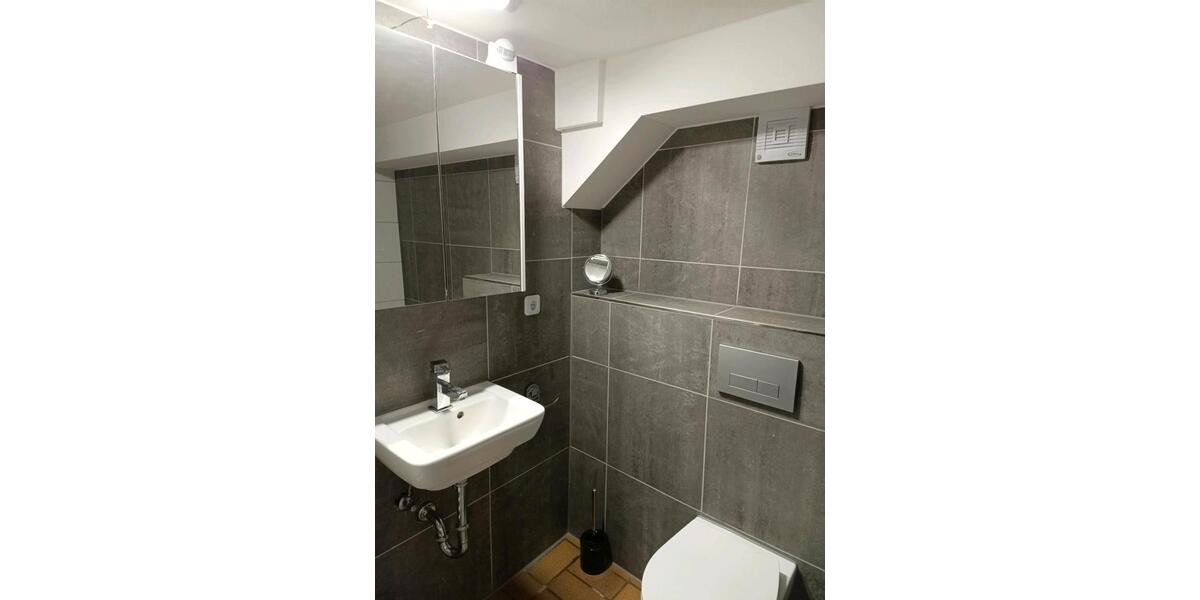 Wohnen auf Zeit Bedburg - 5 Zimmer, 15 m&sup2;, 400&euro; | Angebot:24520275