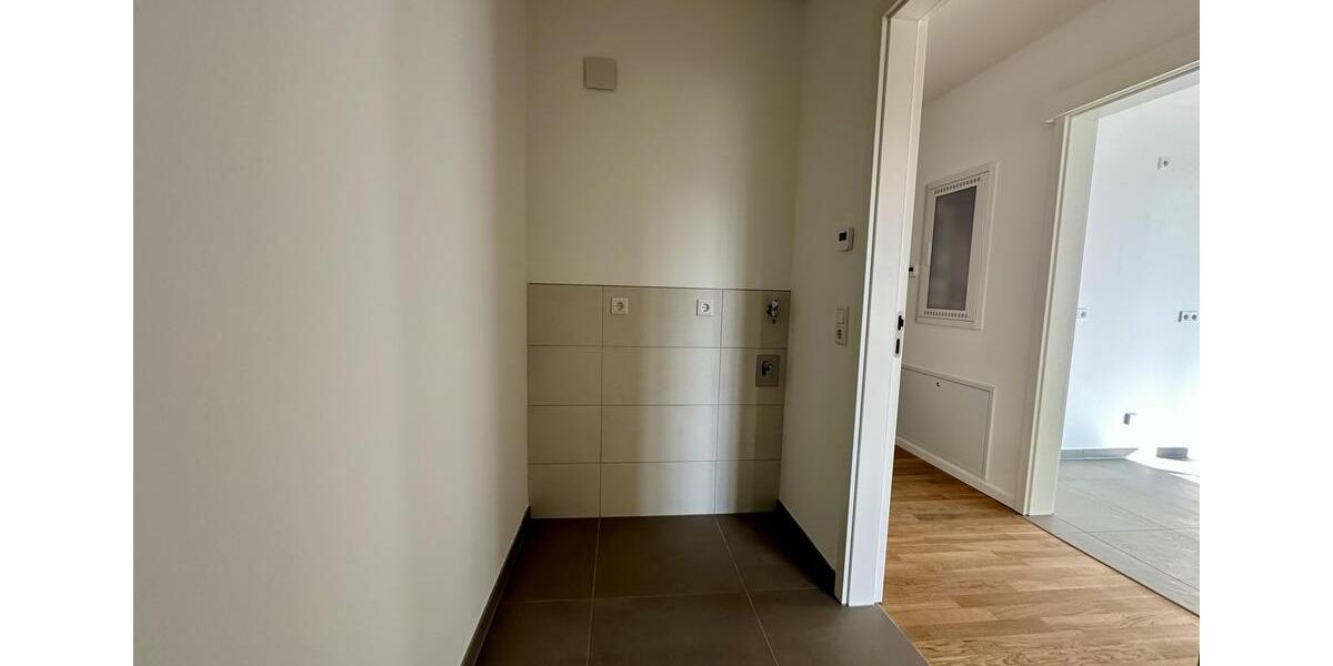 Erdgeschoßwohnung Eisenach - 3 Zimmer, 101 m&sup2;, 1.330&euro; | Angebot:25512318