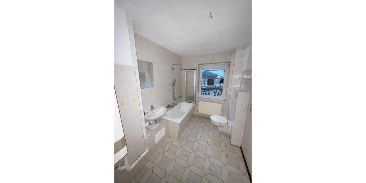 Erdgeschoßwohnung Brand-Erbisdorf Erbisdorf - 3 Zimmer, 68 m&sup2;, 380&euro; | Angebot:25376865