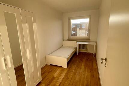 1 Zimmer in 3er WG frei zimmer