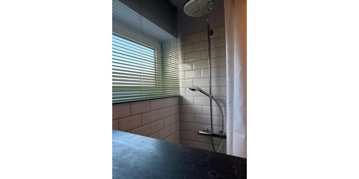 Etagenwohnung Köln Mülheim - 3 Zimmer, 70 m&sup2;, 2.318&euro; | Angebot:26656190