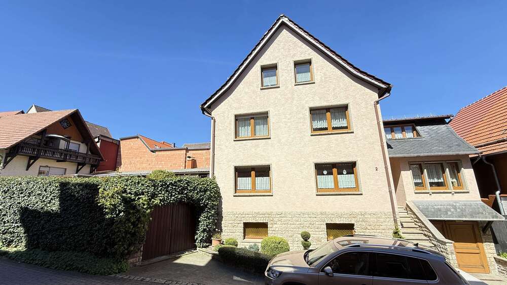 Einfamilienhaus Küllstedt - 5 Zimmer, 220 m&sup2;, 1.000&euro; | Angebot:26674830