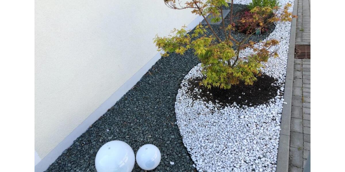 Exklusive 3-Zimmer Erdgeschosswohnung (141m²) Garten u. Terrasse 3 zimmer