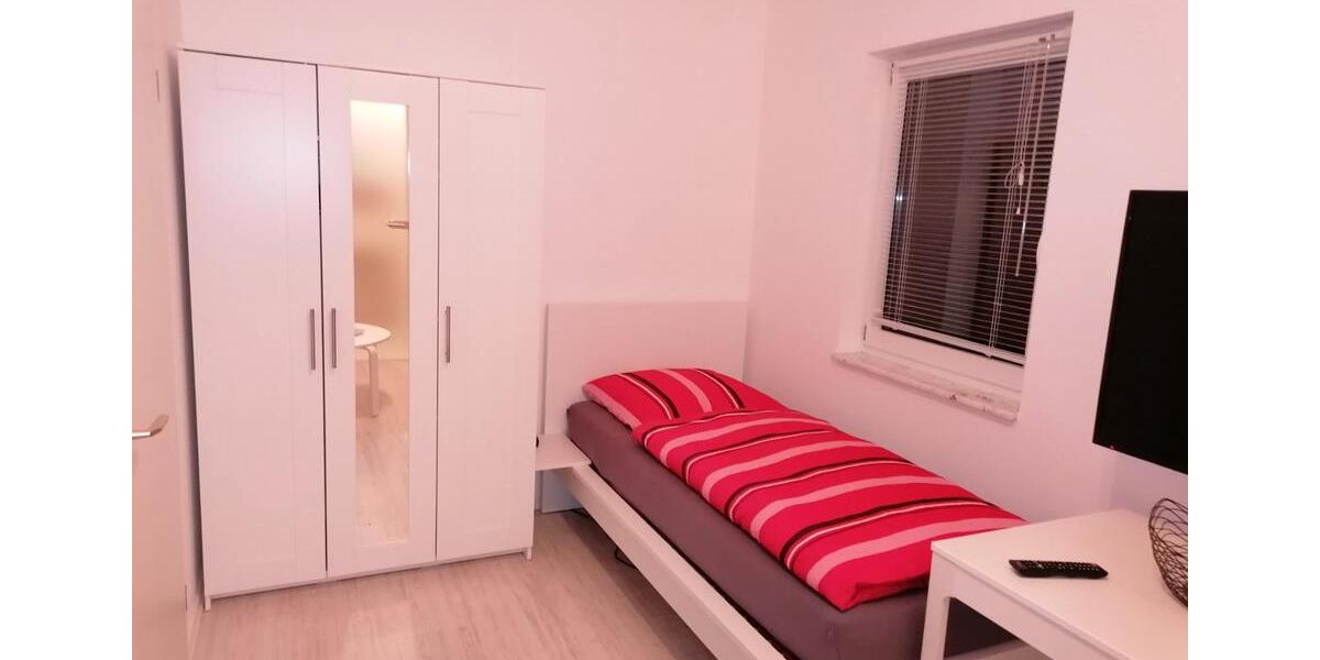 Erdgeschoßwohnung Kerpen - 1 Zimmer, 28 m&sup2;, 695&euro; | Angebot:26535394