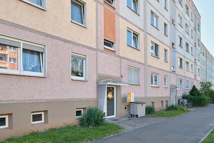 Wohnung Eisleben (Lutherstadt) - 3 Zimmer, 69 m&sup2;, 386&euro; | Angebot:25853020