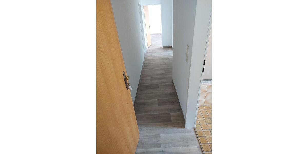 Etagenwohnung Danndorf - 3 Zimmer, 85 m&sup2;, 650&euro; | Angebot:26485105