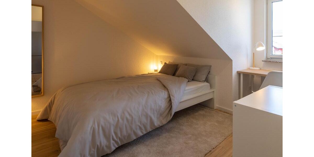 Dachgeschoßwohnung Illingen - 2 Zimmer, 50 m&sup2;, 995&euro; | Angebot:26268865