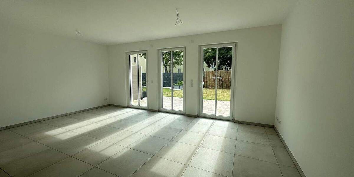 Reihenendhaus Eilenburg - 6 Zimmer, 159 m&sup2;, 1.600&euro; | Angebot:25673779
