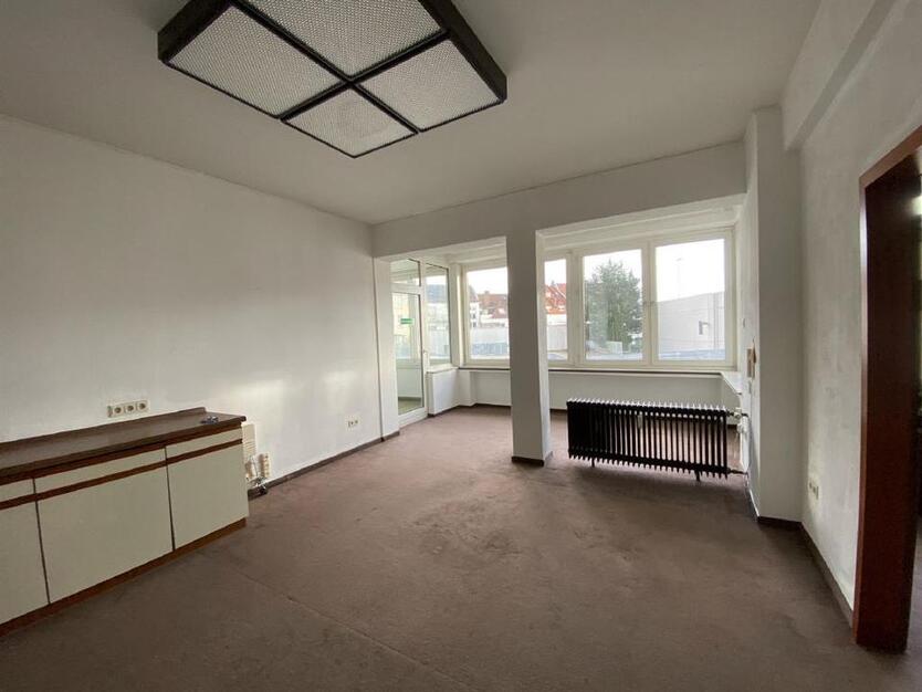 Gepflegte Büro-Praxisfläche mit Aufzug in zentraler Lage von Bad Salzuflen! zimmer